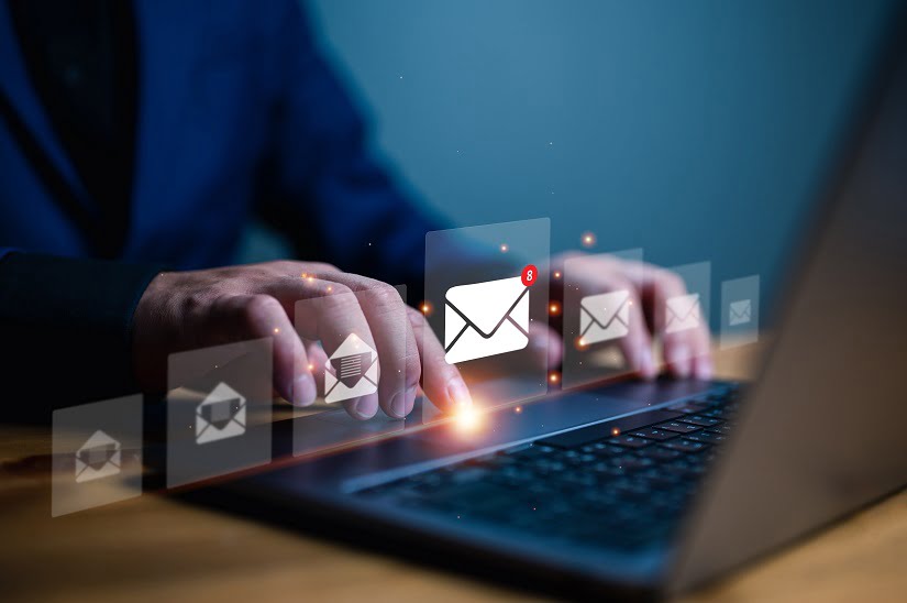 Comment expliquer des concepts techniques à un public non technique