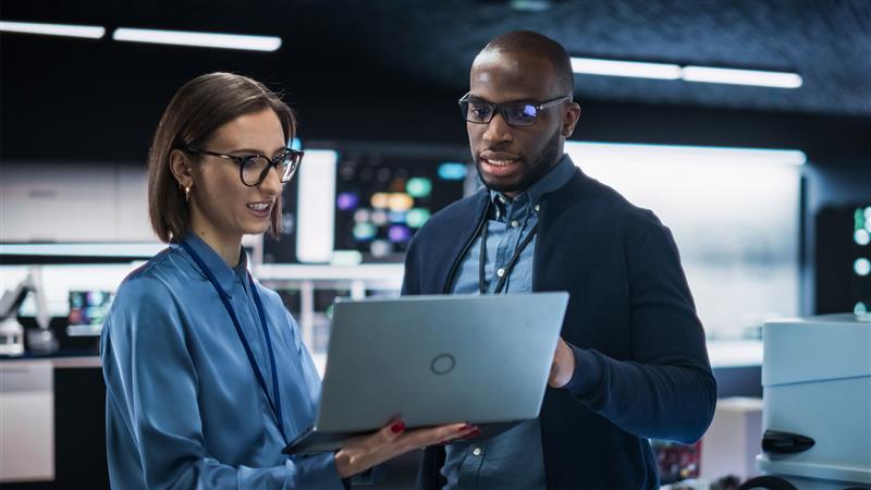 What to Expect in Your First IT Contract Role and How to Succeed