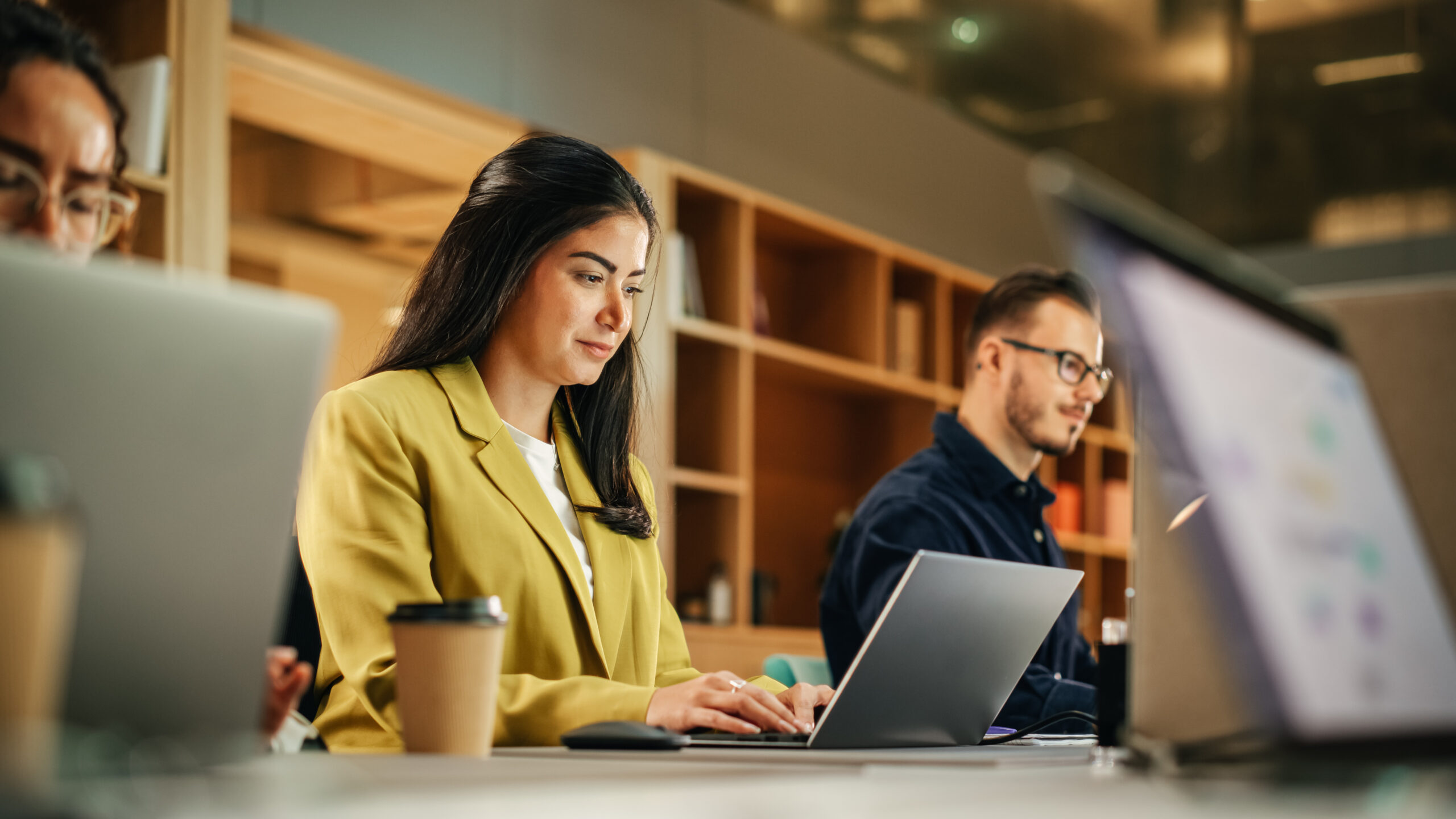 Blog Onboarding and Training BFSI Contingent Workforce AdobeStock 558704054 scaled