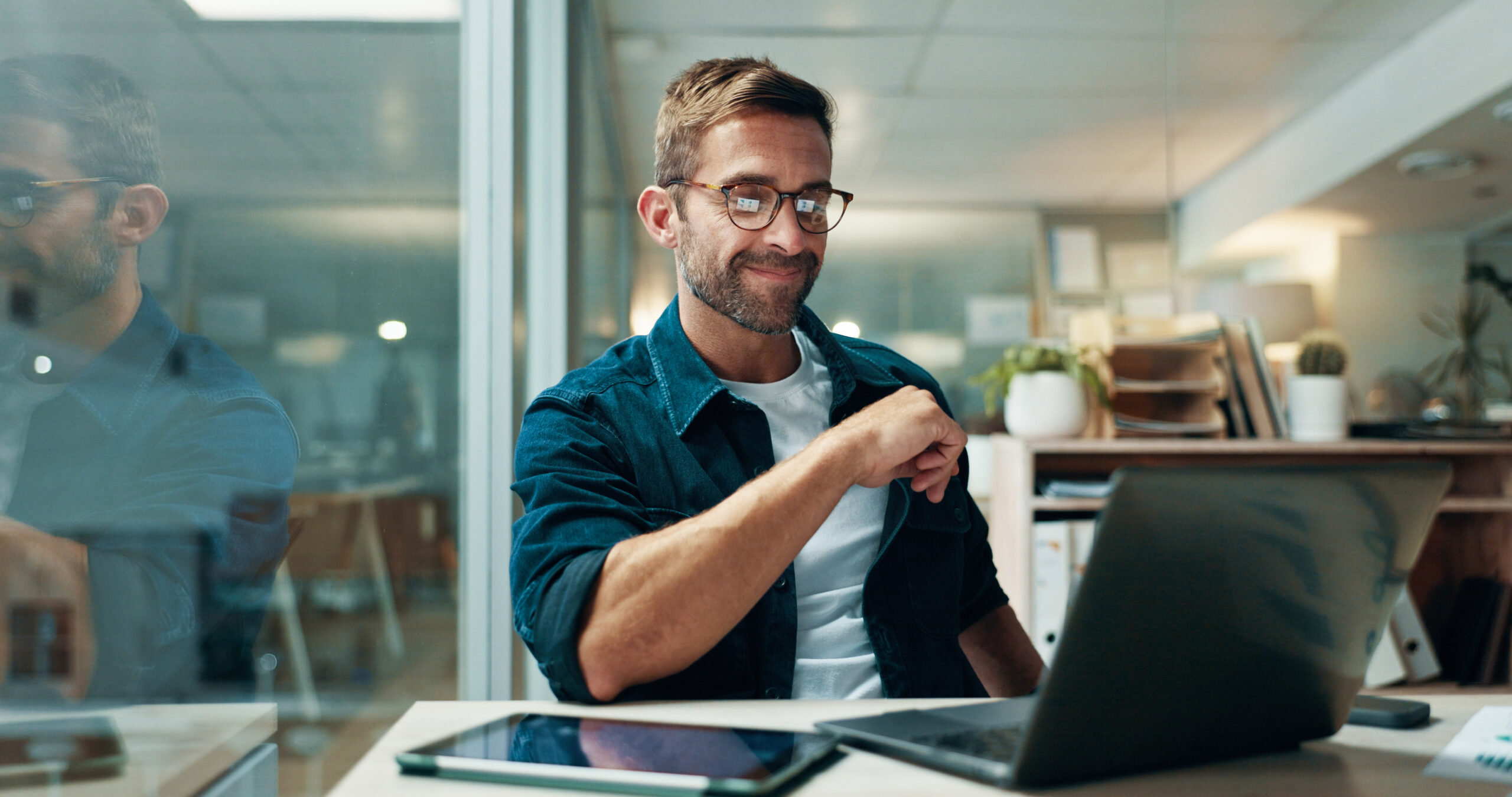 Blog Top 10 Tech Skills U.S. Employers Will Seek in 2026 AdobeStock 1342937308 scaled