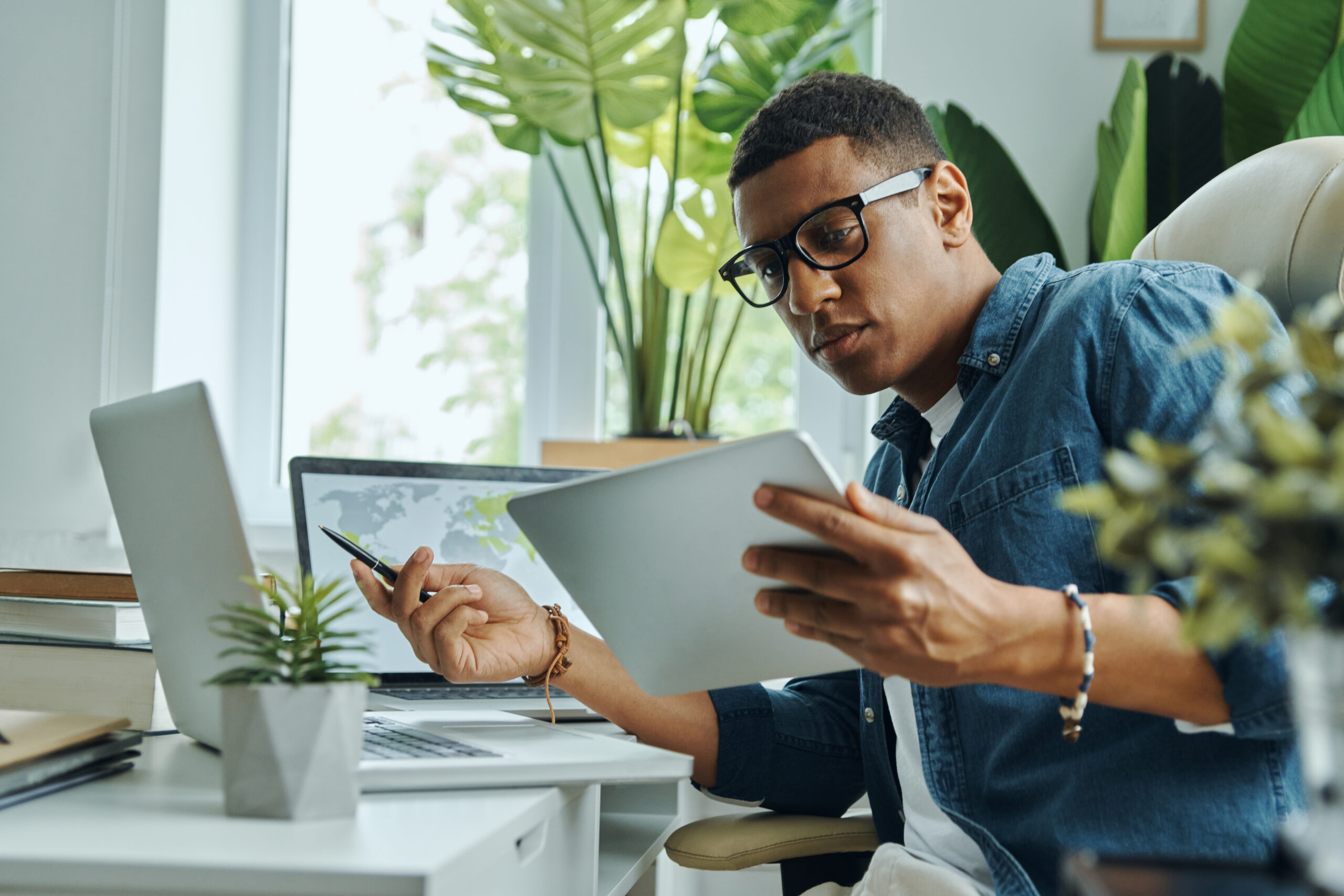 Whats Making Entry Level Tech Jobs So Hard to Crack scaled