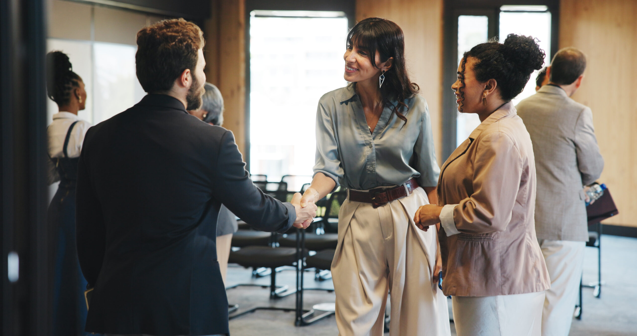 Blog 5 Smart Ways IT Consultants Can Expand Their Professional Network AdobeStock 1866874171 scaled